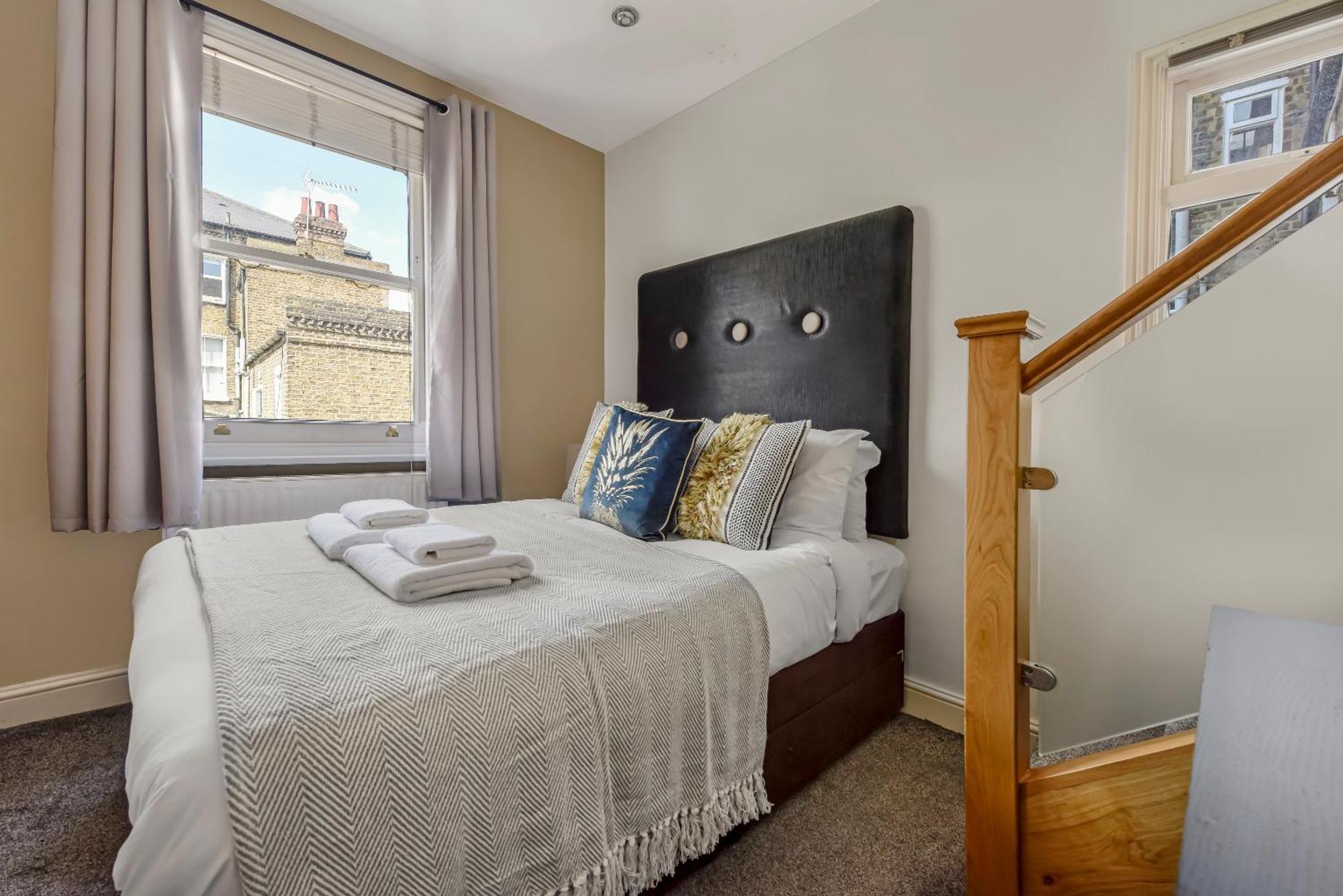 The West Kensington Collection Apartment London Ngoại thất bức ảnh